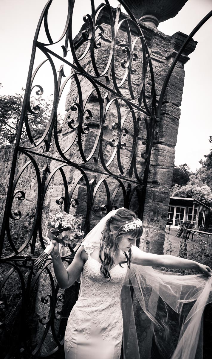 Bride at the Gate Oxenfoord Castle
